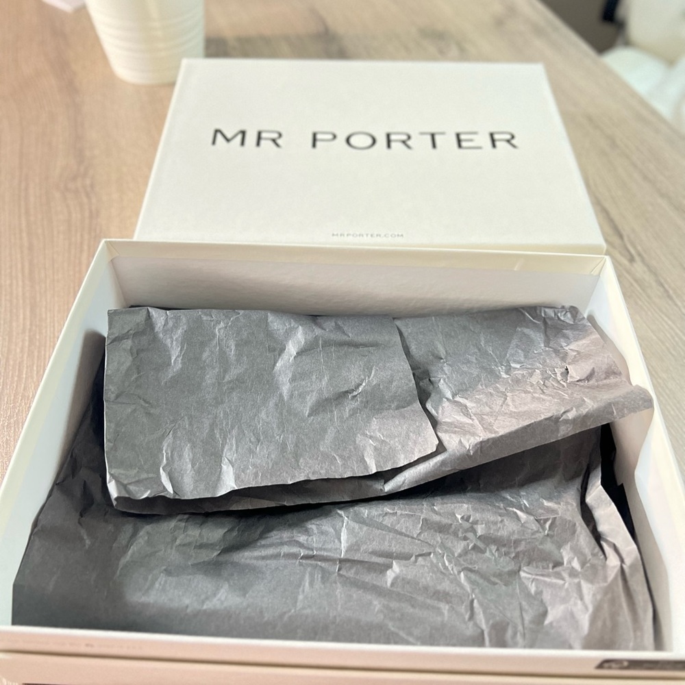 Mr Porter Empty Gift Box 
100% Authentic 34cm-25.5cm-11cm With Tissue